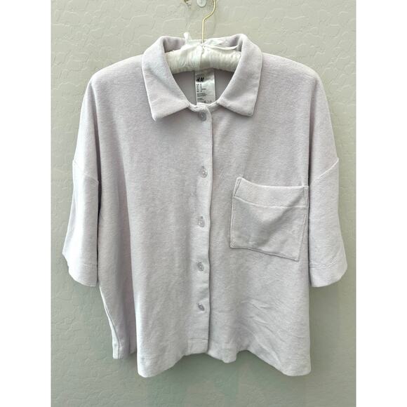 🆕 H&M | Light Purple Terry Cloth Button Front Short Sleeve Shirt | Medium - Picture 1 of 7